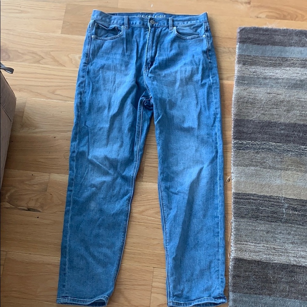 American Eagle mom jeans